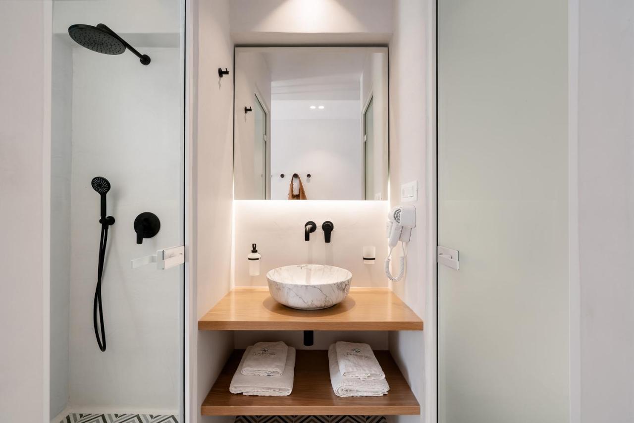 Margaret Luxury Suites Naxos City Экстерьер фото