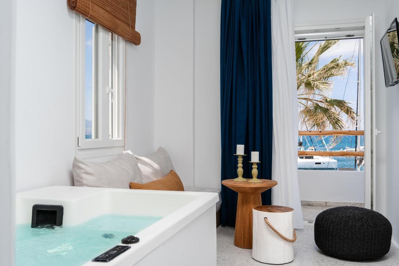 Margaret Luxury Suites Naxos City Экстерьер фото